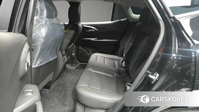 Chevrolet (GM Daewoo) Trax Crossover 2023 Черный из Кореи, фото 3