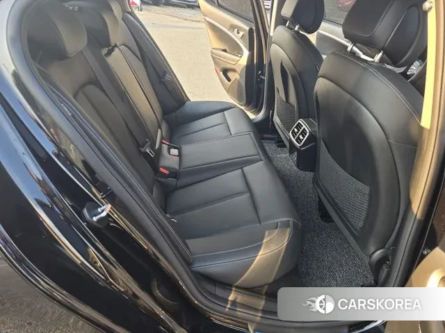 Genesis The New G70 2025 Черный из Кореи, фото 3