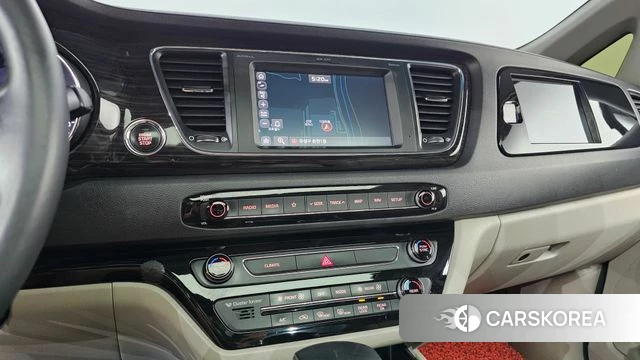 Kia The New Carnival 2018 Черный из Кореи, фото 3