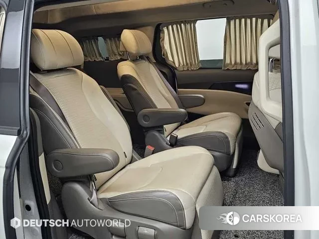 Kia Carnival 4th generation 2023 Белый из Кореи, фото 3