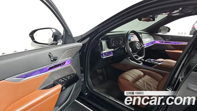 BMW 7 Series (G70) id 2675816 из Кореи 3