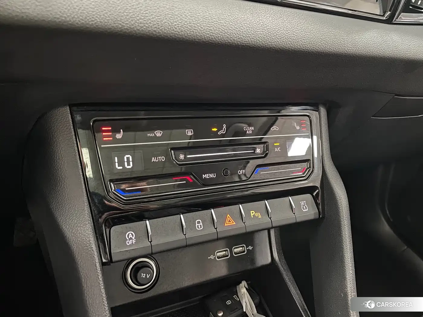 Skoda Karoq 2021 Белый из Китая, фото 3