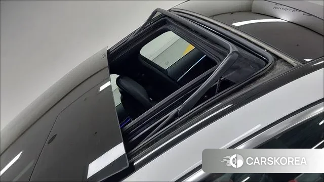 Mercedes-Benz E-Class W214 2024 Белый из Кореи, фото 3