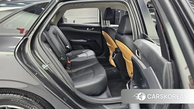 Kia K5 3rd generation 2021 Серый из Кореи, фото 3