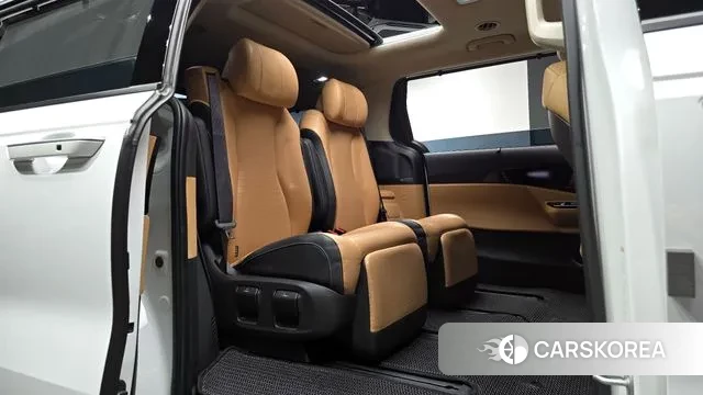 Kia Carnival 4th generation 2021 Белый из Кореи, фото 3