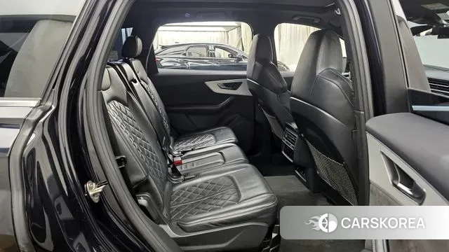 Audi Q7 (4M) 2021 Черный из Кореи, фото 3