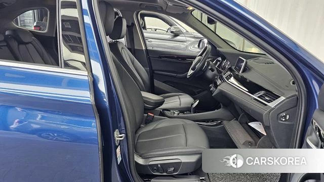 BMW X1 (F48) 2022 Синий из Кореи, фото 3