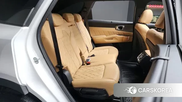 Kia Sorento 4th Generation 2023 Белый из Кореи, фото 3