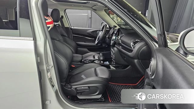 Mini Cooper Clubman 2023 Серебристо-серый из Кореи, фото 3