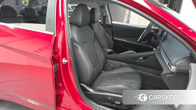 Hyundai The New Avante (CN7) 2025 Красный из Кореи, фото 3