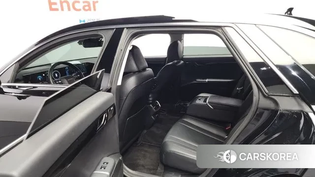 Hyundai Grandeur (GN7) 2023 Черный из Кореи, фото 3