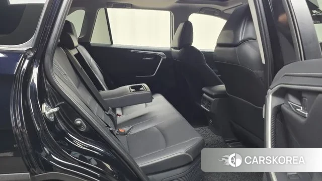 Toyota RAV4 5th Generation 2022 Черный из Кореи, фото 3