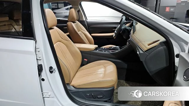 Hyundai Sonata (DN8) 2019 Белый из Кореи, фото 3