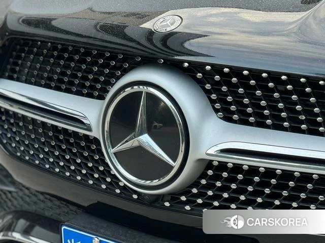 Mercedes-Benz GLE (import) 2022 Черный из Китая, фото 3