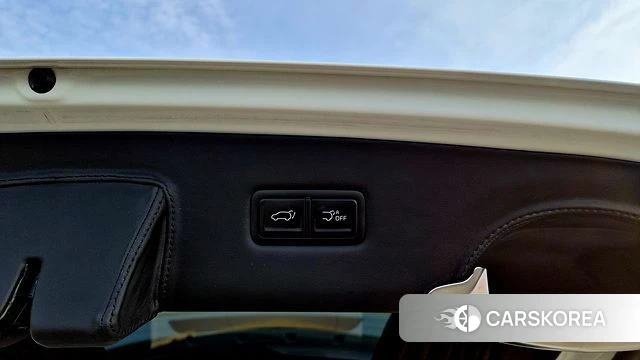 Kia Carnival 4th generation 2023 Белый из Кореи, фото 3