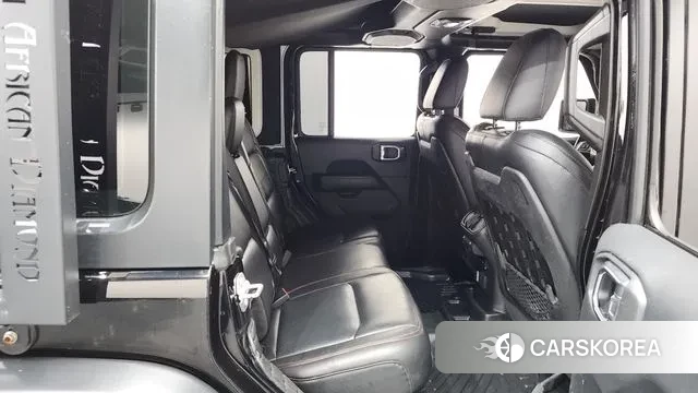 Jeep Wrangler (JL) 2018 Черный из Кореи, фото 3