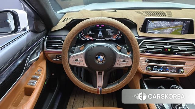 BMW 7 Series (G11) 2021 Белый из Кореи, фото 3