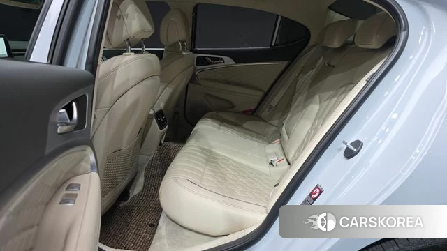 Genesis G70 2020 Светло-серебряный цвет из Кореи, фото 3