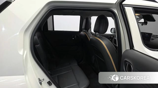 Hyundai Casper 2023 Белый из Кореи, фото 3