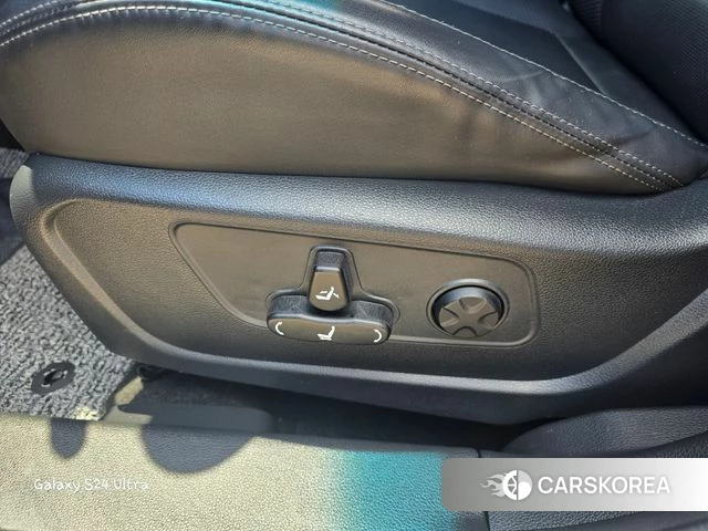 Ssangyong Berry New Tivoli 2022 Красный из Кореи, фото 3