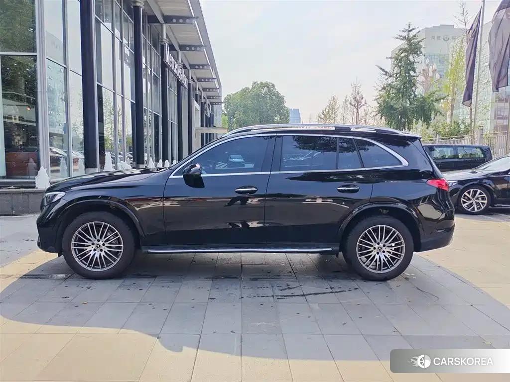 Mercedes-Benz GLC 2025 Черный из Китая, фото 3