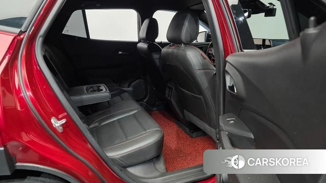 Chevrolet (GM Daewoo) Trax Crossover 2024 Красный из Кореи, фото 3