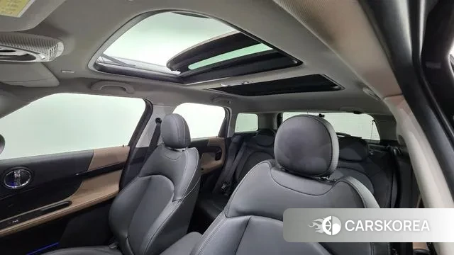 Mini Cooper D Countryman 2019 Черный из Кореи, фото 3