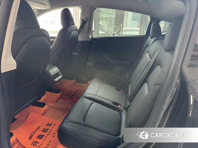 Tesla Model Y 2022 Черный из Китая, фото 3