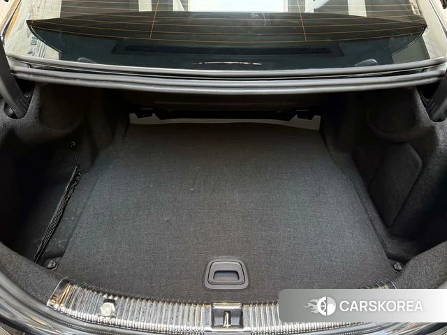 Mercedes-Benz E-class 2023 Черный из Китая, фото 3