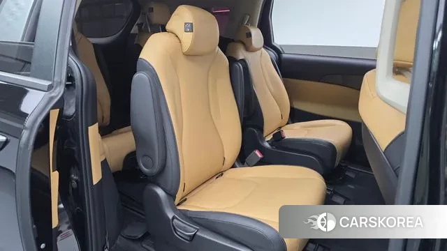 Kia Carnival 4th generation 2022 Черный из Кореи, фото 3