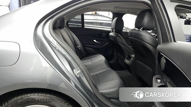 Mercedes-Benz C-Class W205 2018 Серый из Кореи, фото 3