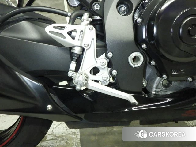 Проданный Suzuki GSX-R750 id 4206262 из Японии, фото 3