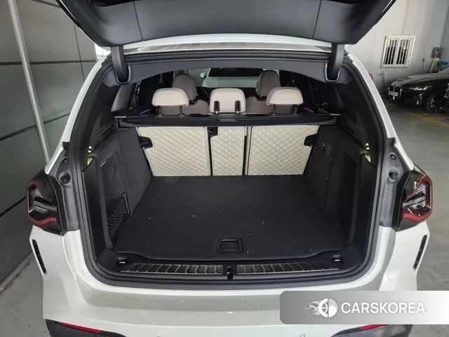 BMW iX3 2023 Белый из Кореи, фото 3