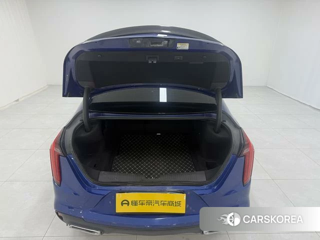 Cadillac CT4 2023 Синий из Китая, фото 3