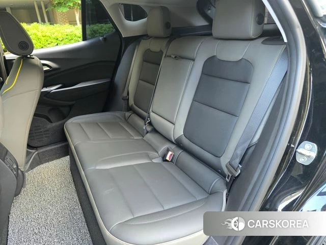 Chevrolet (GM Daewoo) Trax Crossover 2023 Черный из Кореи, фото 3