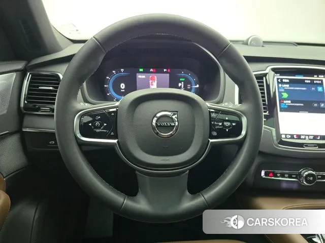 Volvo XC90 second Generation 2024 Белый из Кореи, фото 3