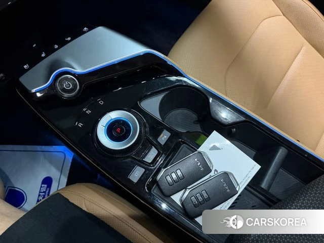 Kia EV6 2024 Белый из Кореи, фото 3