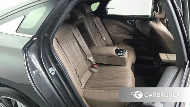 Kia K8 Hybrid 2022 Серый из Кореи, фото 3