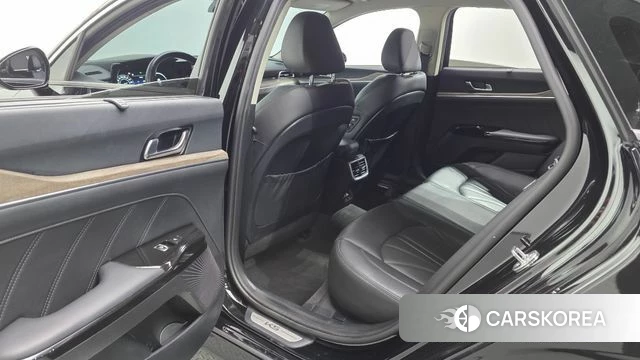 Kia K5 3rd generation 2023 Черный из Кореи, фото 3
