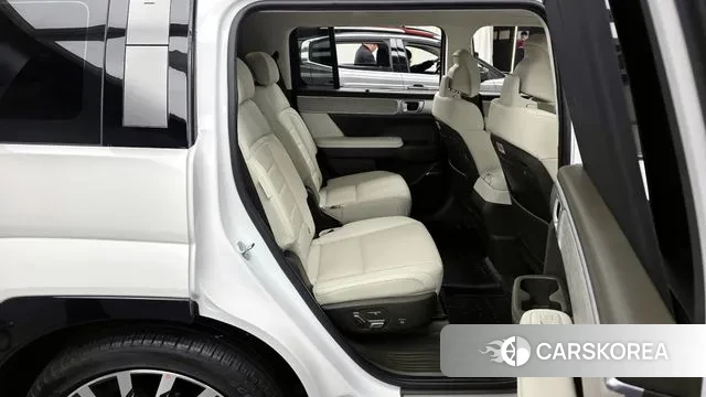 Hyundai Santa Fe (MX5) 2023 Белый из Кореи, фото 3