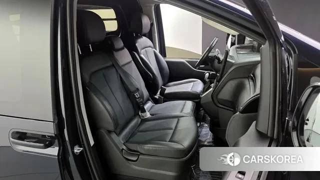 Hyundai Staria 2021 Синий из Кореи, фото 3