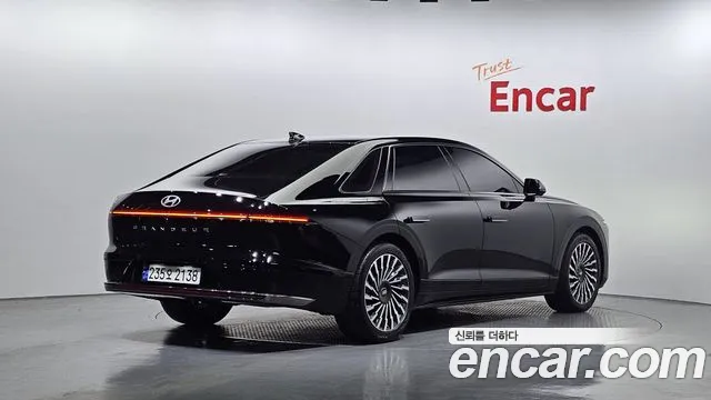 Hyundai Grandeur Hybrid (GN7) 2023 Черный из Кореи, фото 3