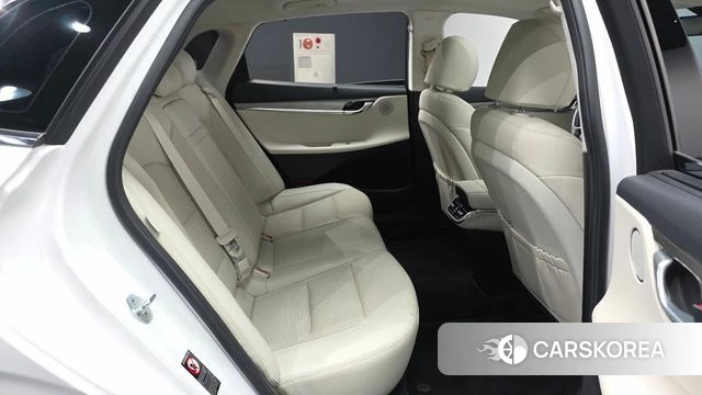 Hyundai The New Grandeur IG Hybrid 2022 Белый из Кореи, фото 3
