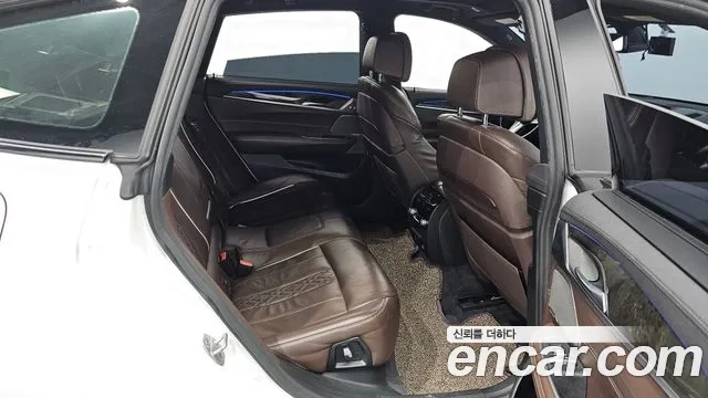 BMW 6 Series GT (G32) 2018 Белый из Кореи, фото 3