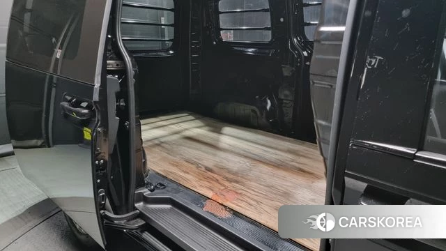 Hyundai Staria 2025 Черный из Кореи, фото 3