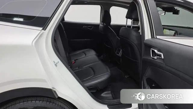 Kia Sportage 5th Generation 2022 Белый из Кореи, фото 3