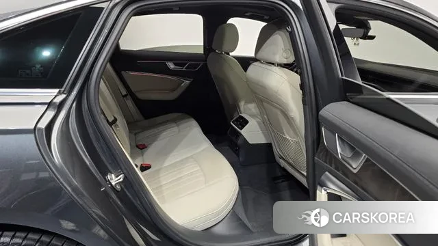 Audi A6 (C8) 2023 Серый из Кореи, фото 3