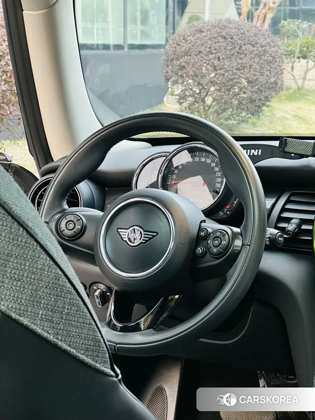 MINI MINI 2020 Белый из Китая, фото 3