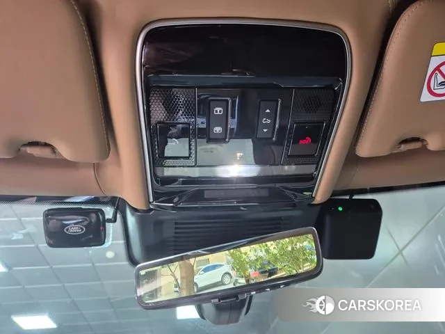 Land Rover Range Rover 5th Generation 2025 Золотой из Кореи, фото 3