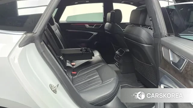 Audi A7 (4K) 2020 Белый из Кореи, фото 3